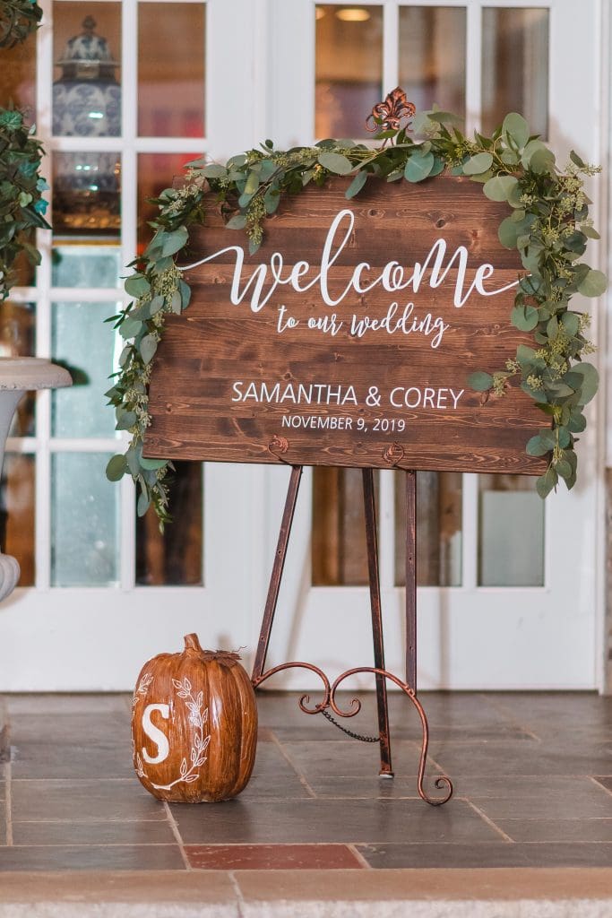 welcome-sign