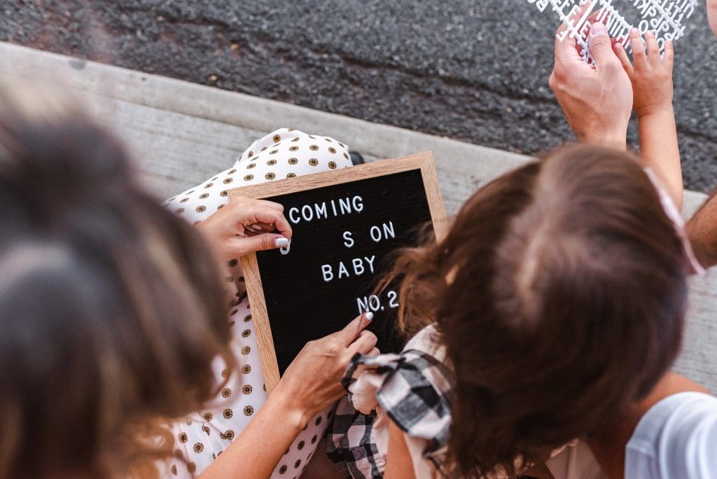 baby-announcement-maternity-family-photography-by-suessmoments-family-lifestyle-photographer