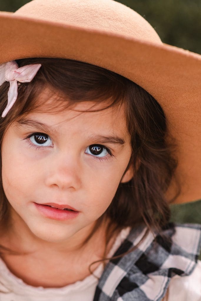 kids-portraits-at-family-photoshoot-by-suessmoments