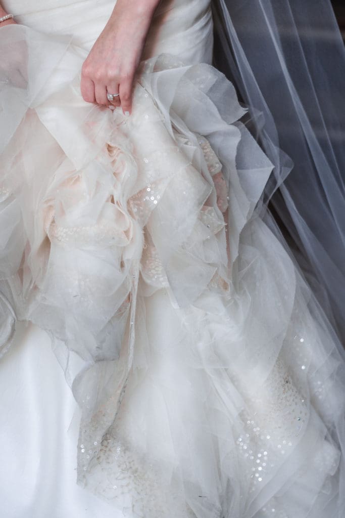 vera-wang-dress-details-wedding
