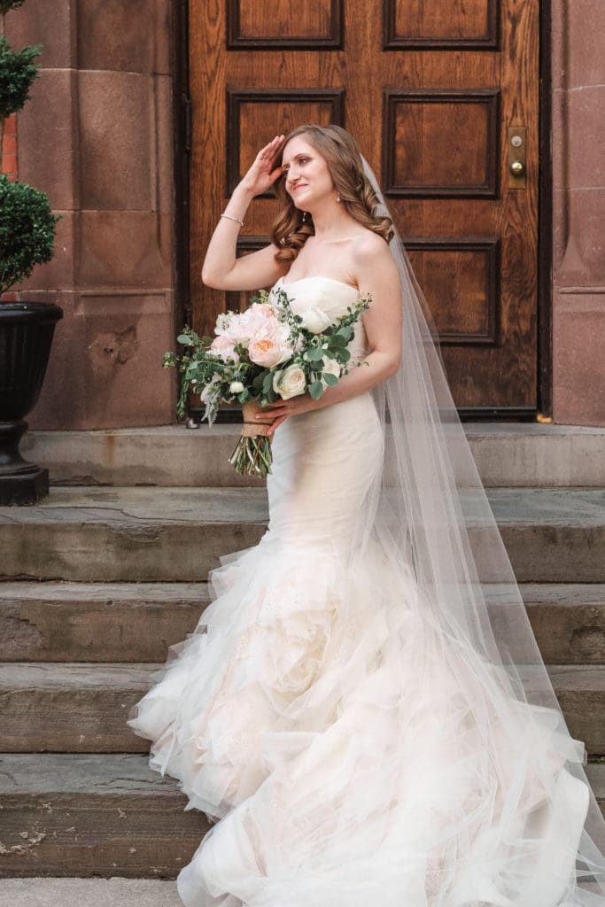 wedding-photos-of-vera-wang-dress-by-suessmoments