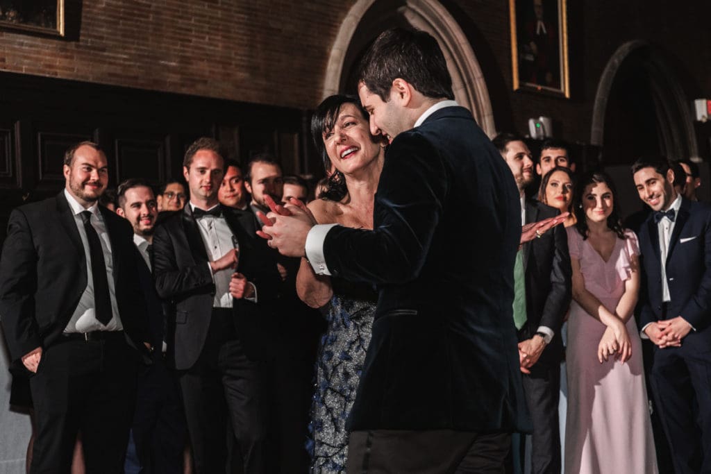 wedding-reception-first-dance-at-wedding-the-highline-hotel-nyc-suessmoments