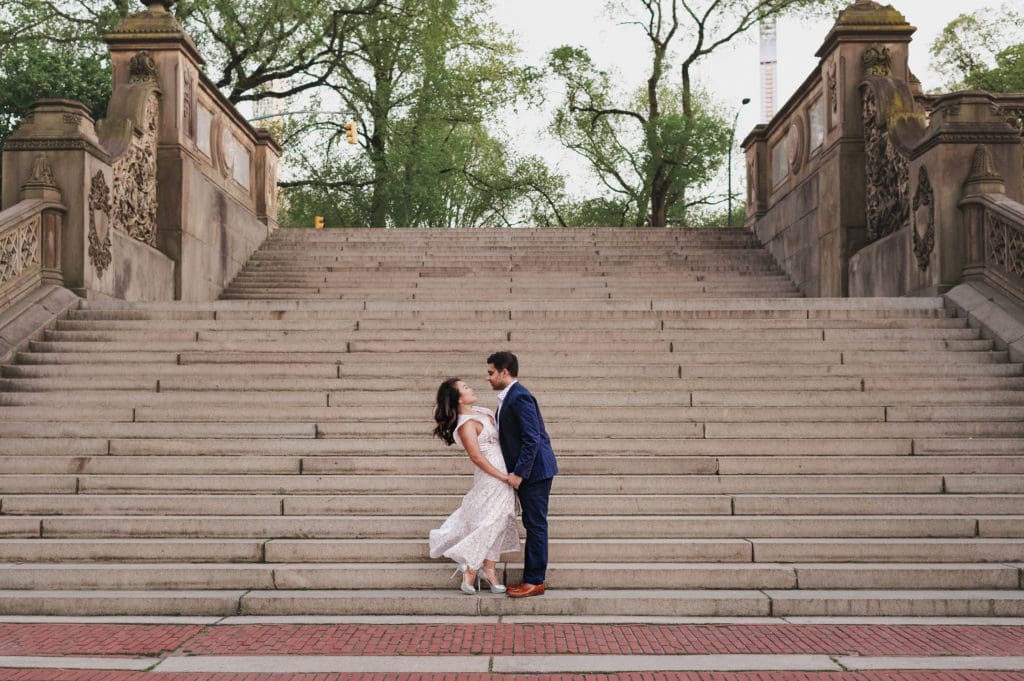 bethesda-terrace-new-york-city-central-park-steps-engagement-photos-by-suessmoments