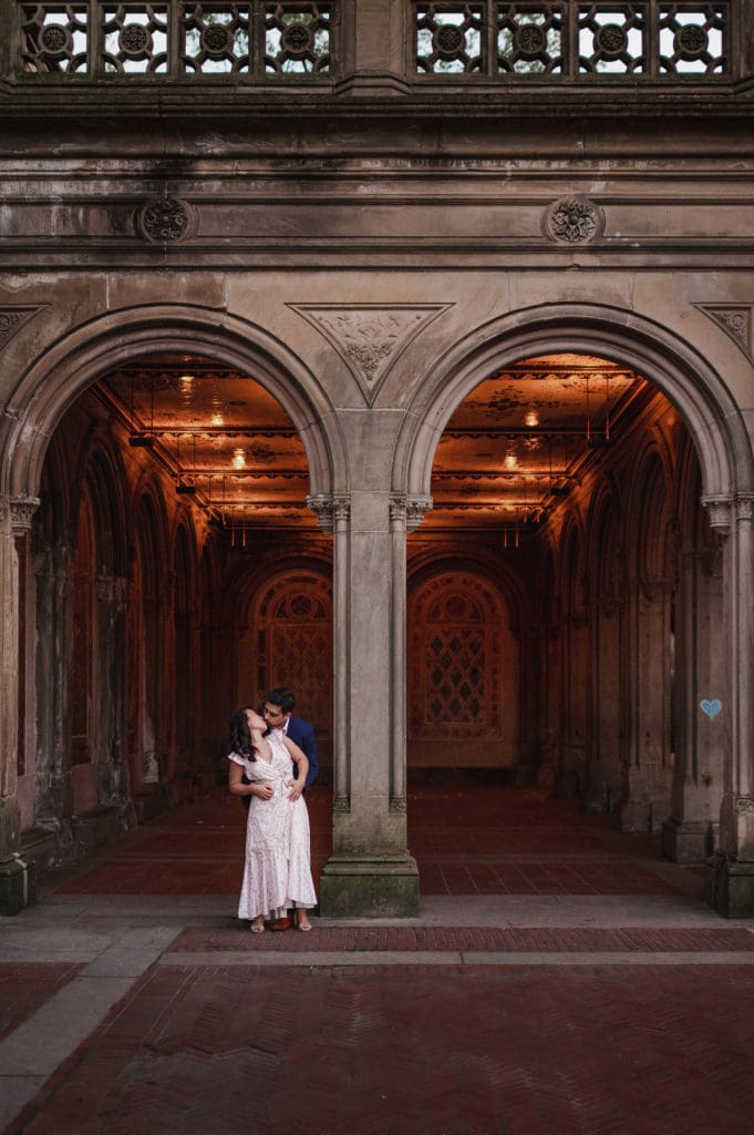 rent-the-runway-dress-rental-by-engagement-photos-suess-moments-new-york-city
