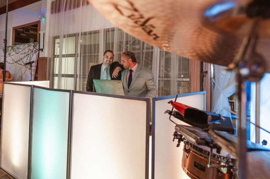 wedding-photos-at-liberty-house-restaurant-by-suess-moments-nj-photographer