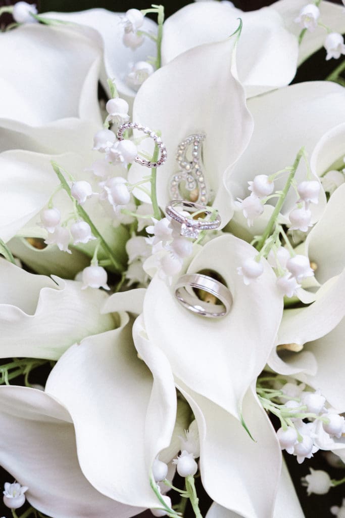 flowers-with-something-borrowed-pin-by-suessmoments