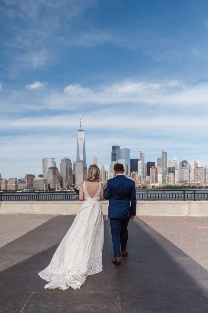 nyc-skyline-wedding-photos-by-suessmoments