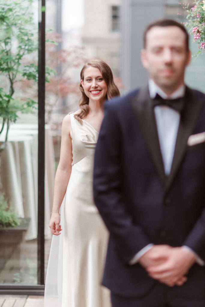 first-look-at-midtown-loft-and-terrace-nyc-photographer-suess-moments