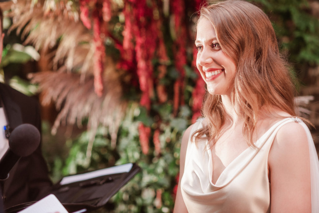 midtown-loft-and-terrace-rooftop-wedding-ceremony-photos-by-suessmoments