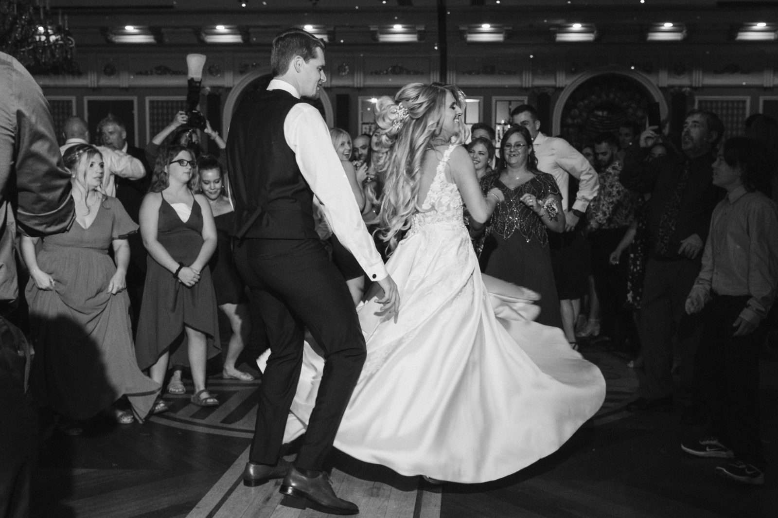 the-brownstone-wedding-photos-reception-nj-wedding-photographer-suessmoments