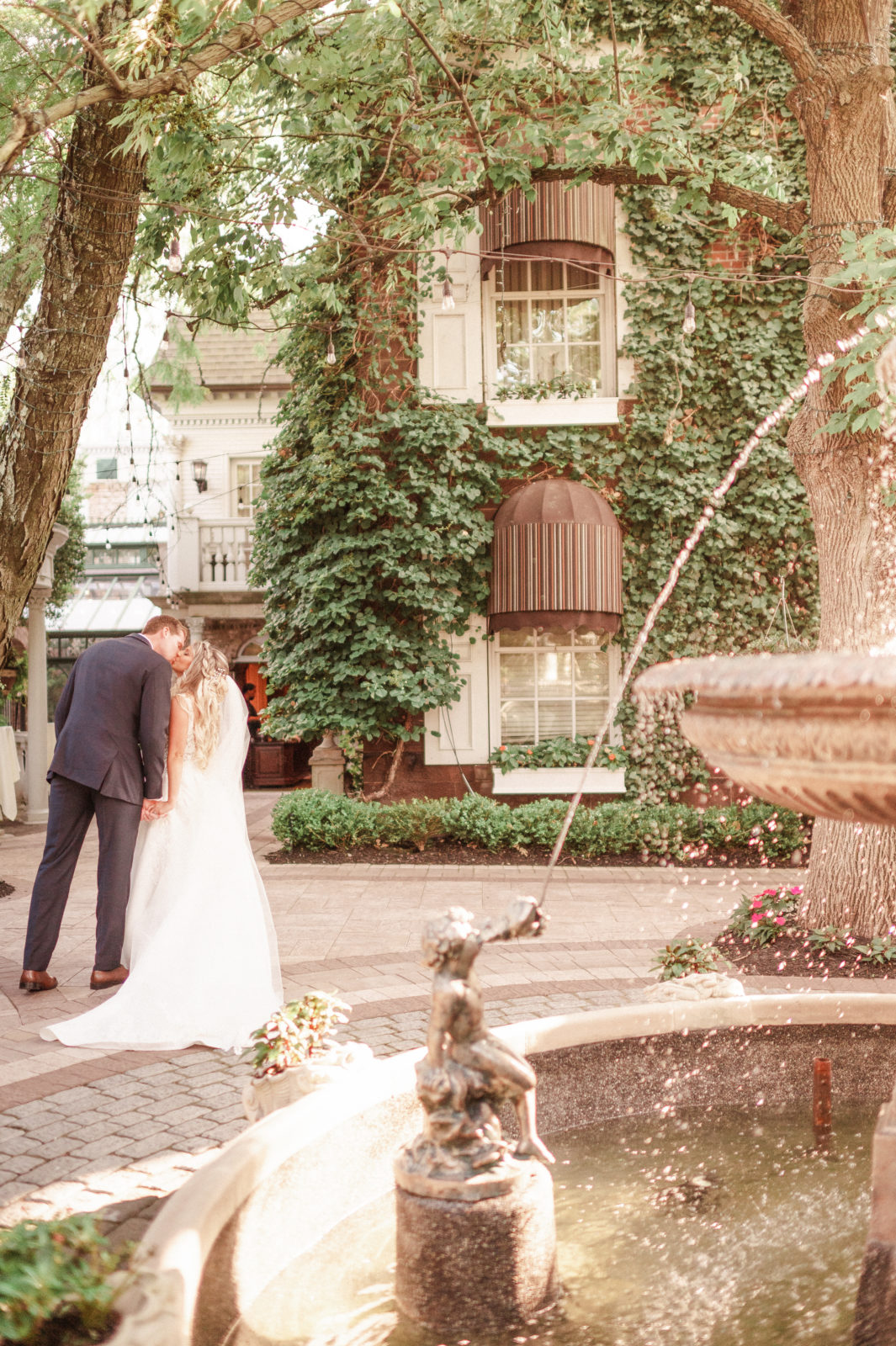 wedding-photos-at-the-brownstone-nj-wedding-venue-photos-by-suess-moments