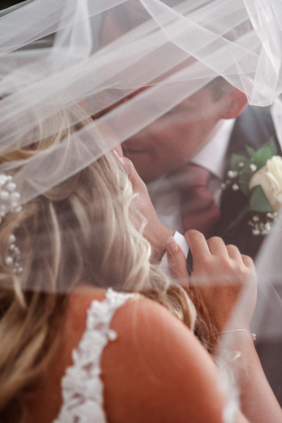 wedding-photos-at-the-brownstone-nj-wedding-venue-photos-by-suess-moments