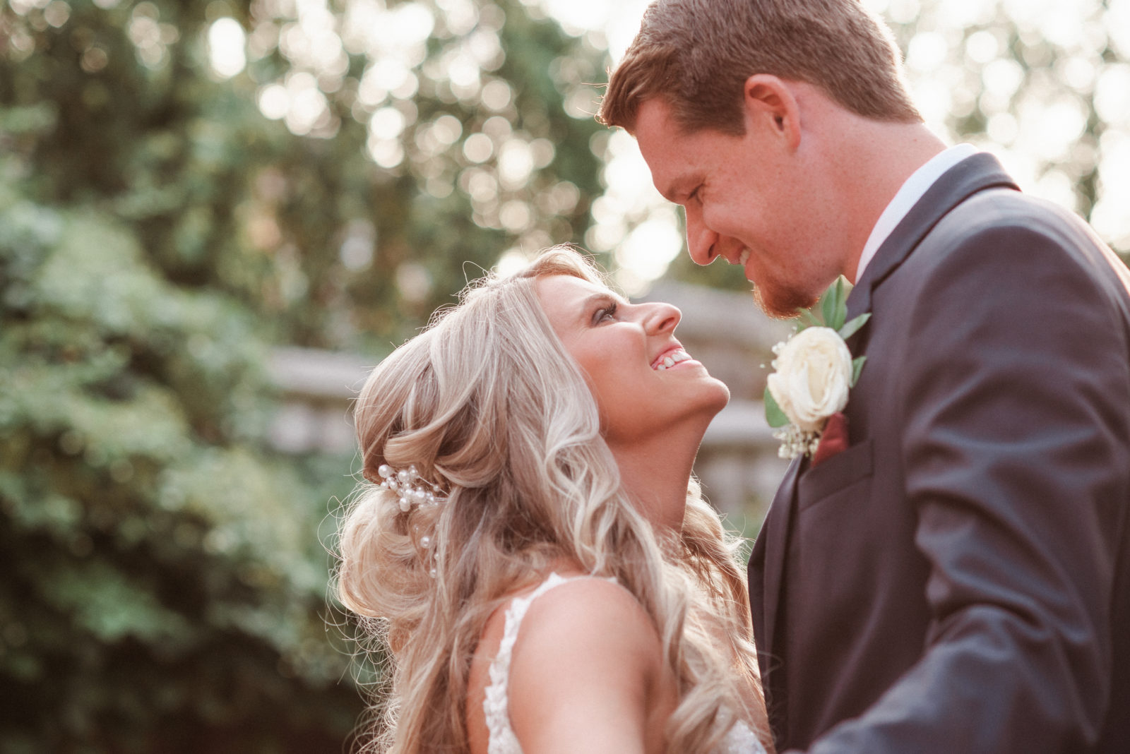 the-brownstone-paterson-new-jersey-wedding-photos-by-suess-moments