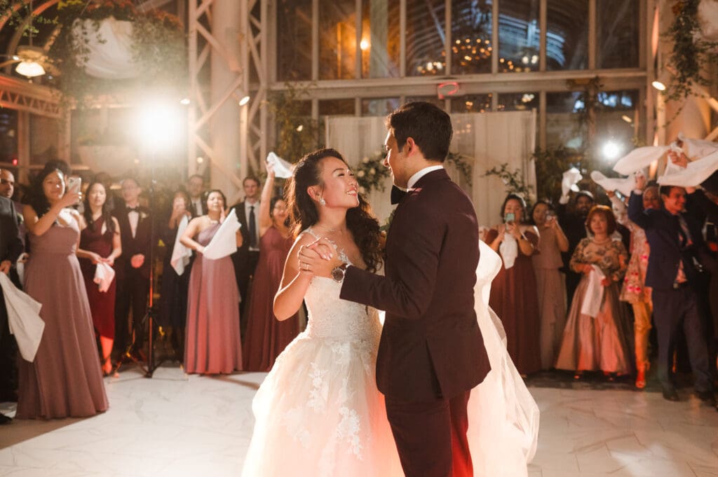 wedding-reception-dancing-at-the-conservatory-the-madison-hotel-nj