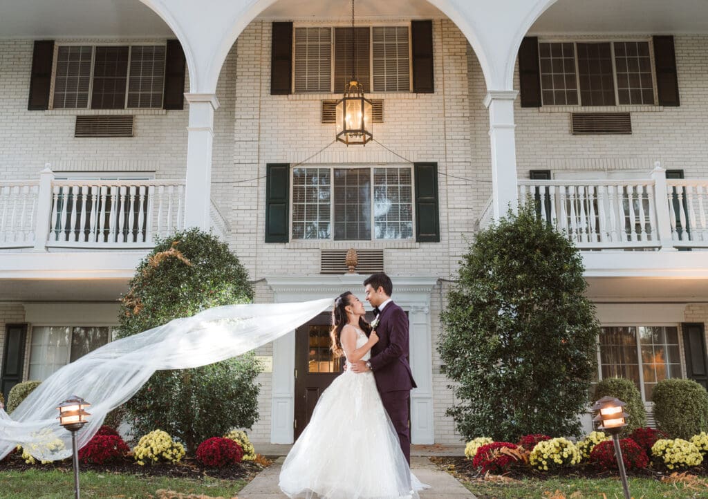 veil-flying-photo-wedding-day