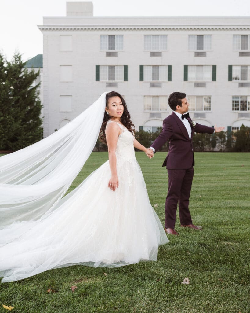 outdoor-wedding-photos-at-the-madison-hotel-nj