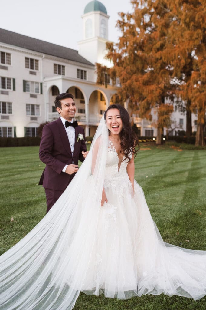 outside-the-madison-hotel-nj-wedding-photos-fall