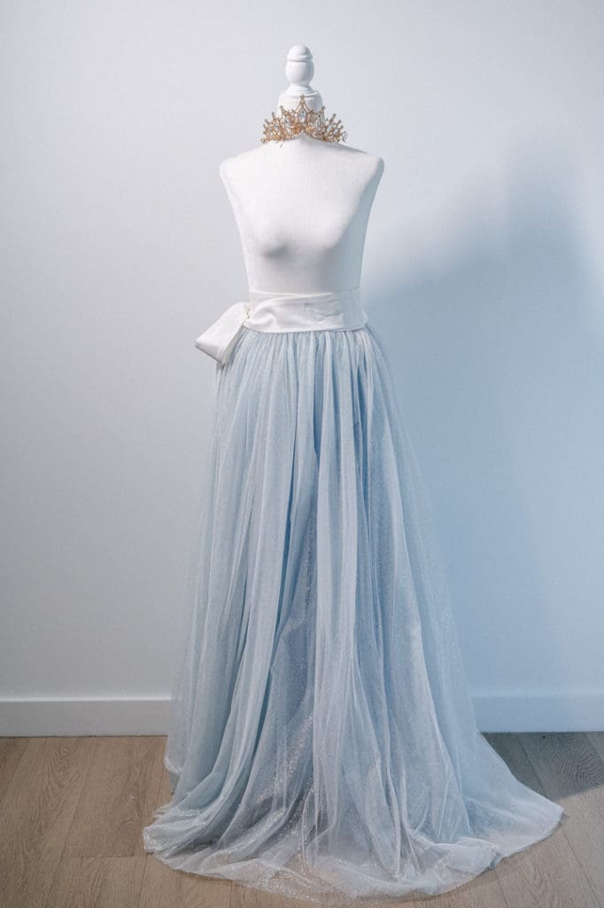 free-skirt-rental-suess-moments-nyc-nj-wedding-engagement-shoot-photographer