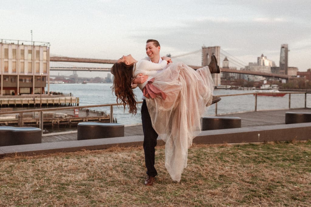 pier-15-engagement-photos-brooklyn-bridge-view-suess-moments-nyc-photographer