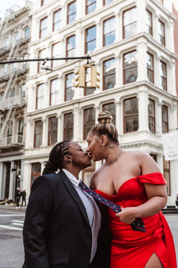 iconic-engagement-photos-new-york-city-soho-by-suess-moments-photography