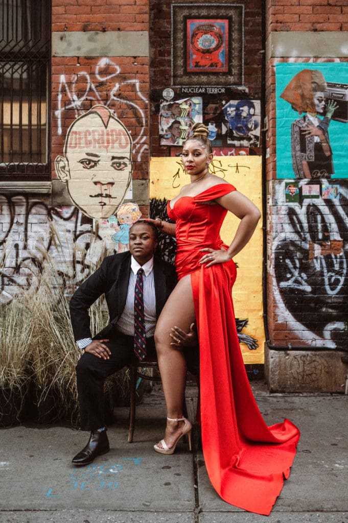 soho-grafitti-engaement-photos-by-suess-moments