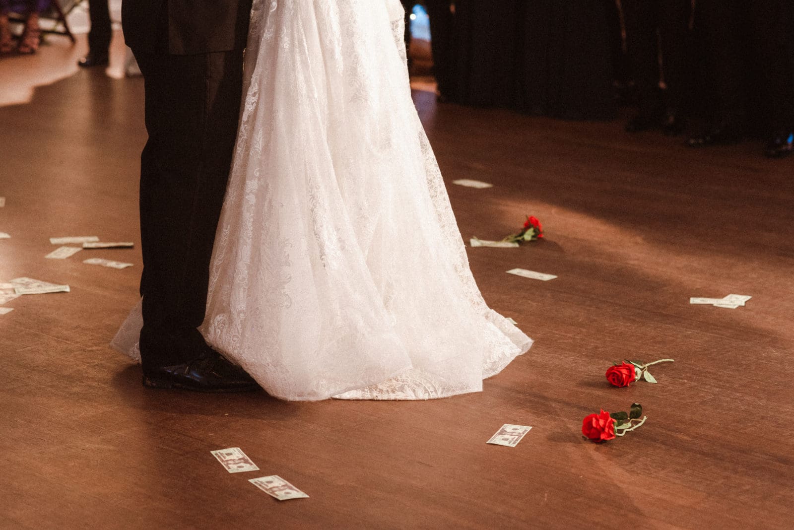 winter-wedding-theme-reception-at-whitby-castle-by-suess-moments