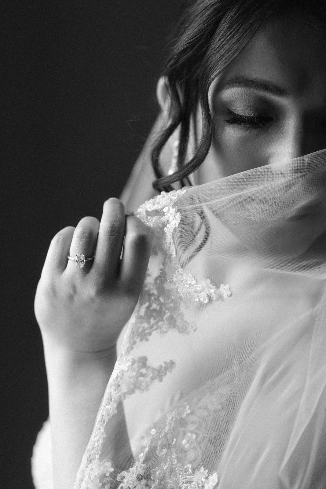 portrait-of-bride-by-vigil-kere