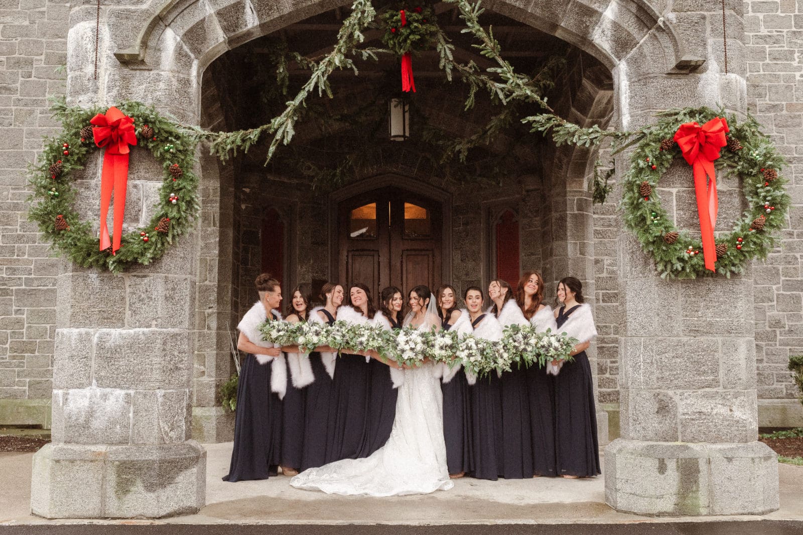winter-wedding-theme-wedding-photos-at-whitby-castle-by-suess-moments