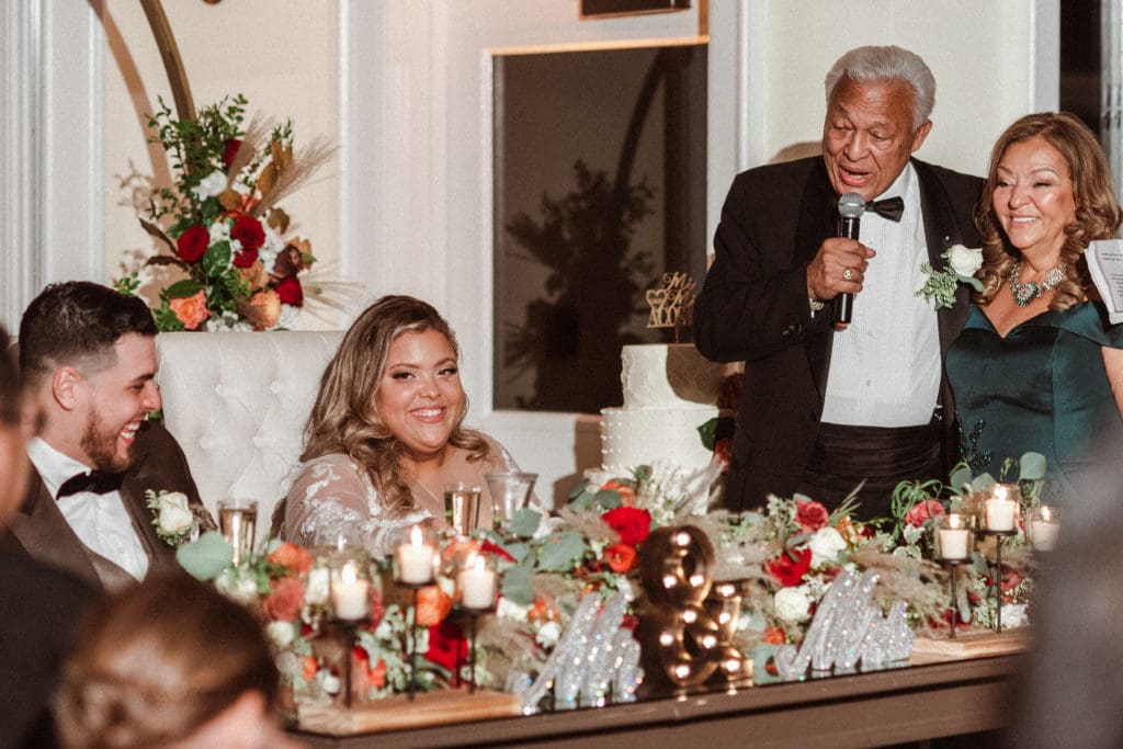 fall-theme-wedding-at-whitby-castle-reception-suess-moments-photography-ny-nj