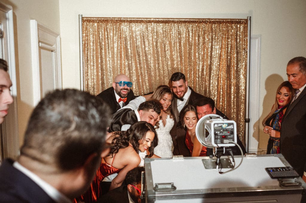 fall-theme-wedding-at-whitby-castle-reception-suess-moments-photography-ny-nj