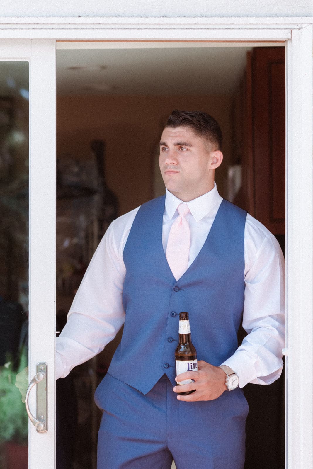 groom-prep-photos-by-suess-moments-nj-wedding-photographer