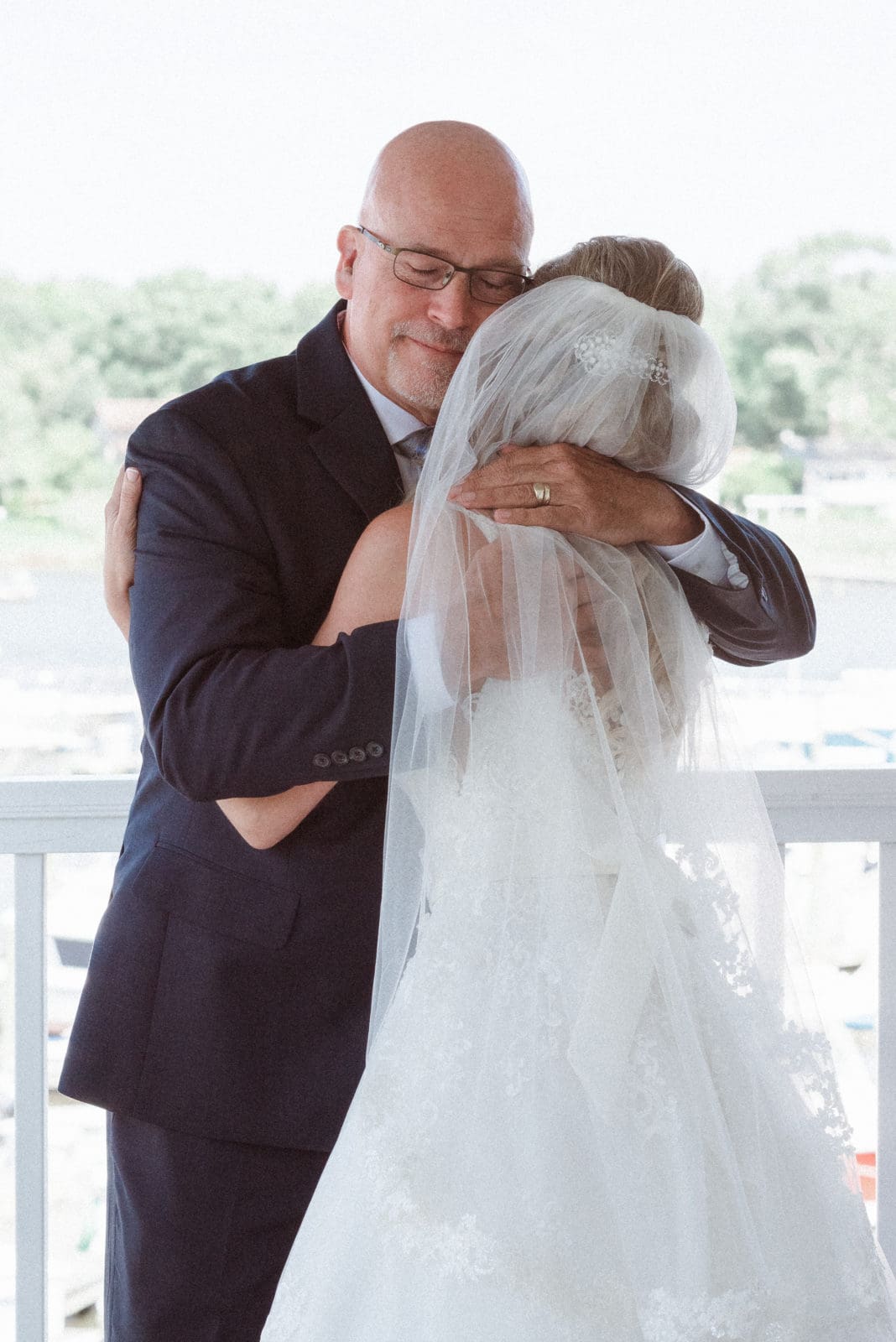 crystal-point-yacht-club-new-jersey-wedding-photos-by-suess-moments
