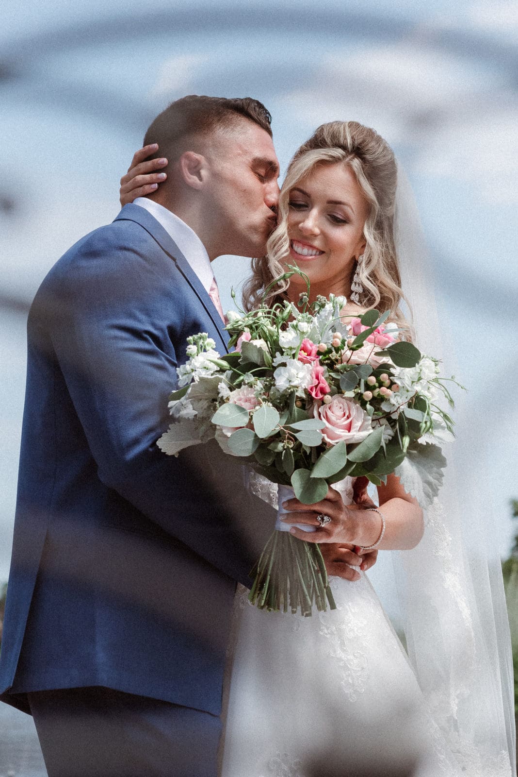 crystal-point-yacht-club-new-jersey-wedding-photos-by-suess-moments