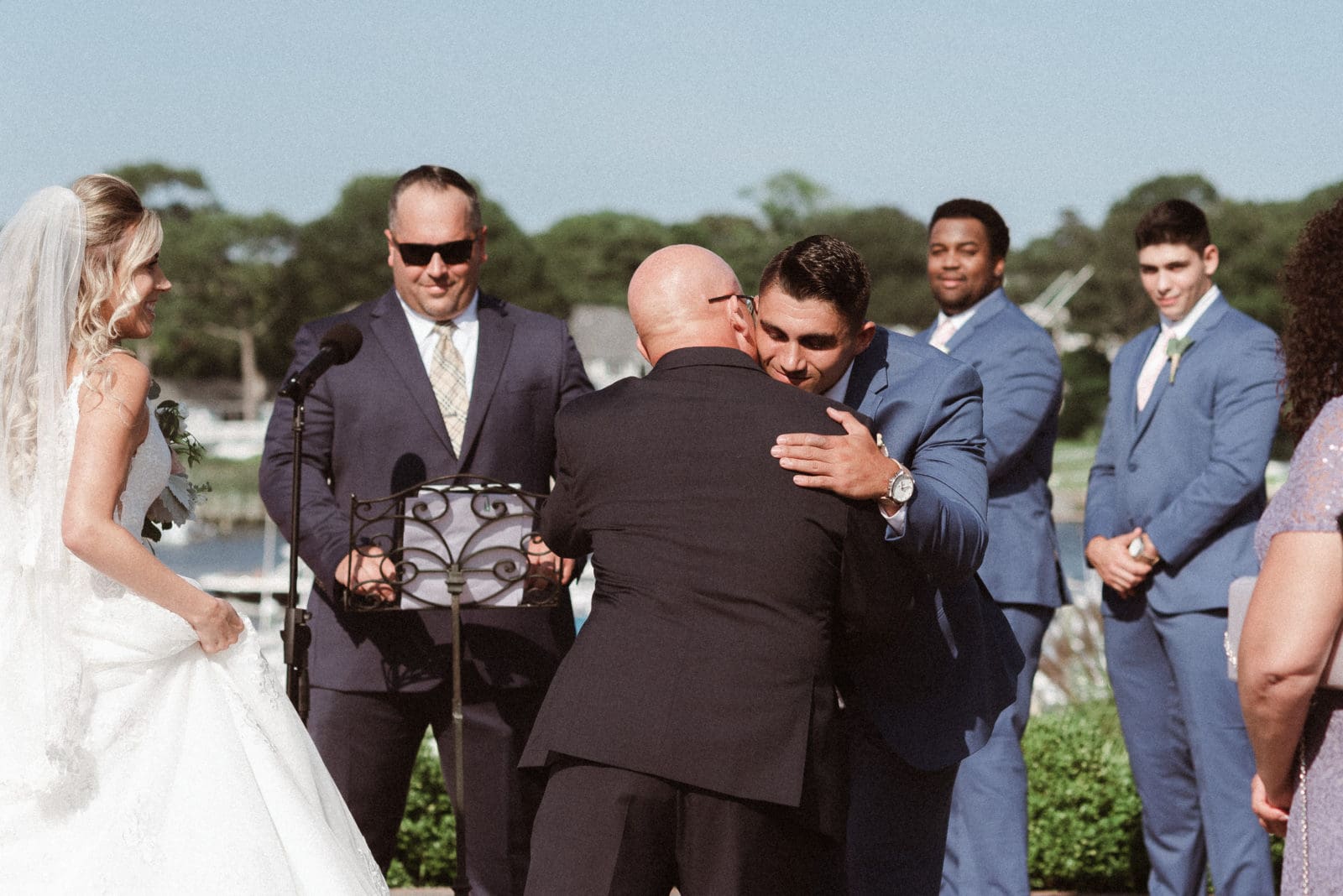 crystal-point-yacht-club-wedding-photos-by-suess-moments-photography-nj