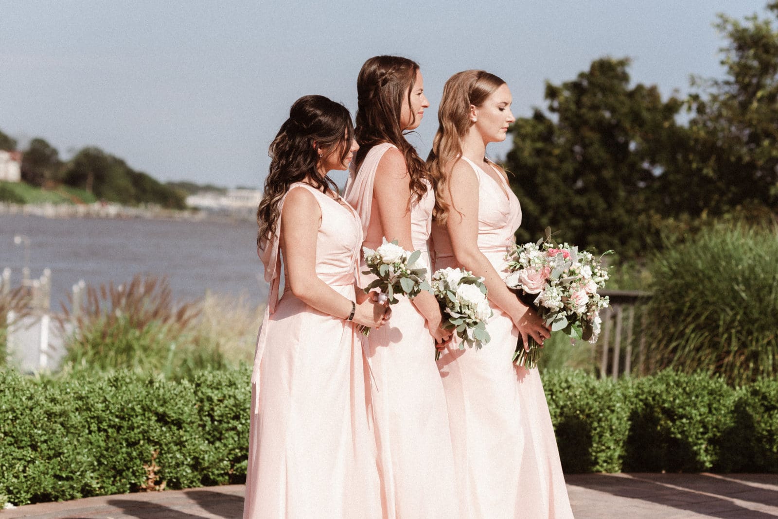 crystal-point-yacht-club-wedding-photos-by-suess-moments-photography-nj