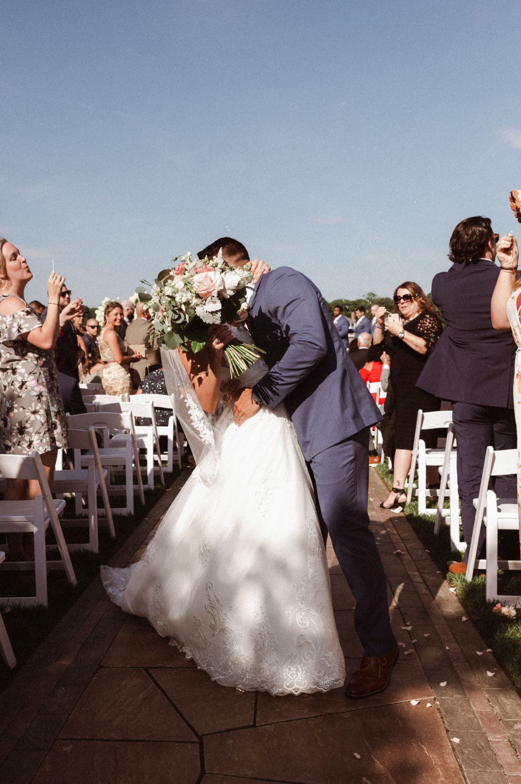 crystal-point-yacht-club-wedding-photos-by-suess-moments-photography-nj