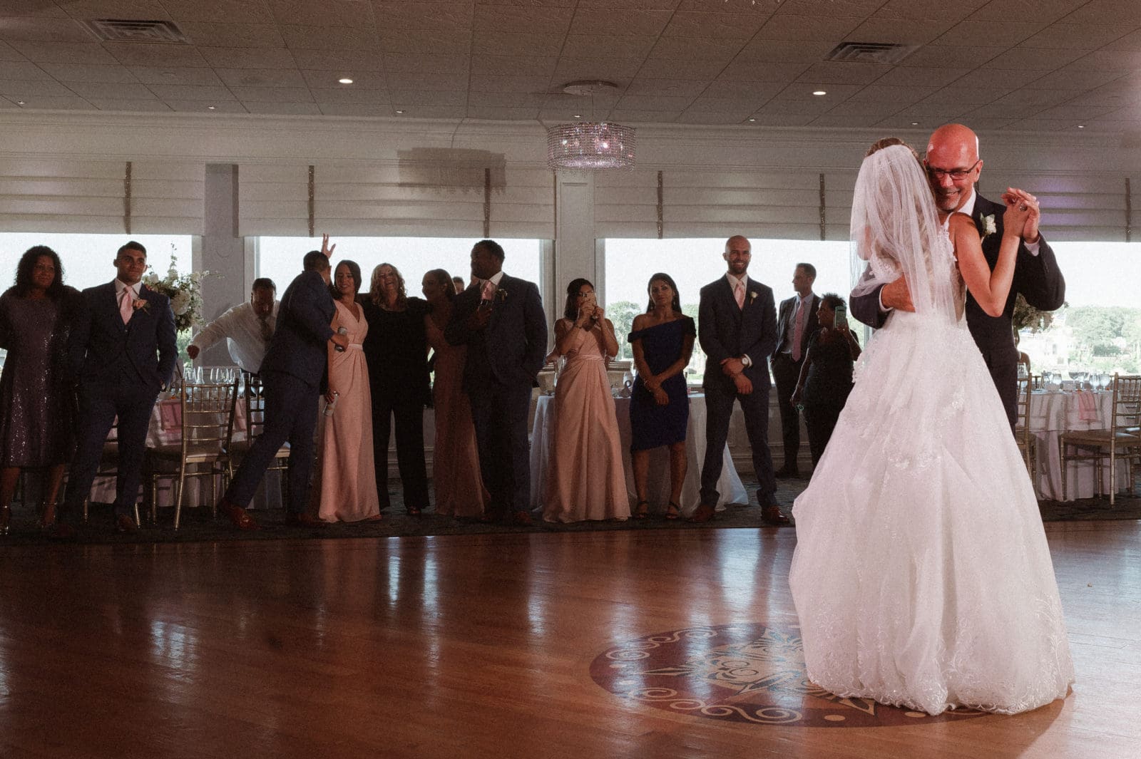 crystal-point-yacht-club-wedding-reception-photos-by-suessmoments