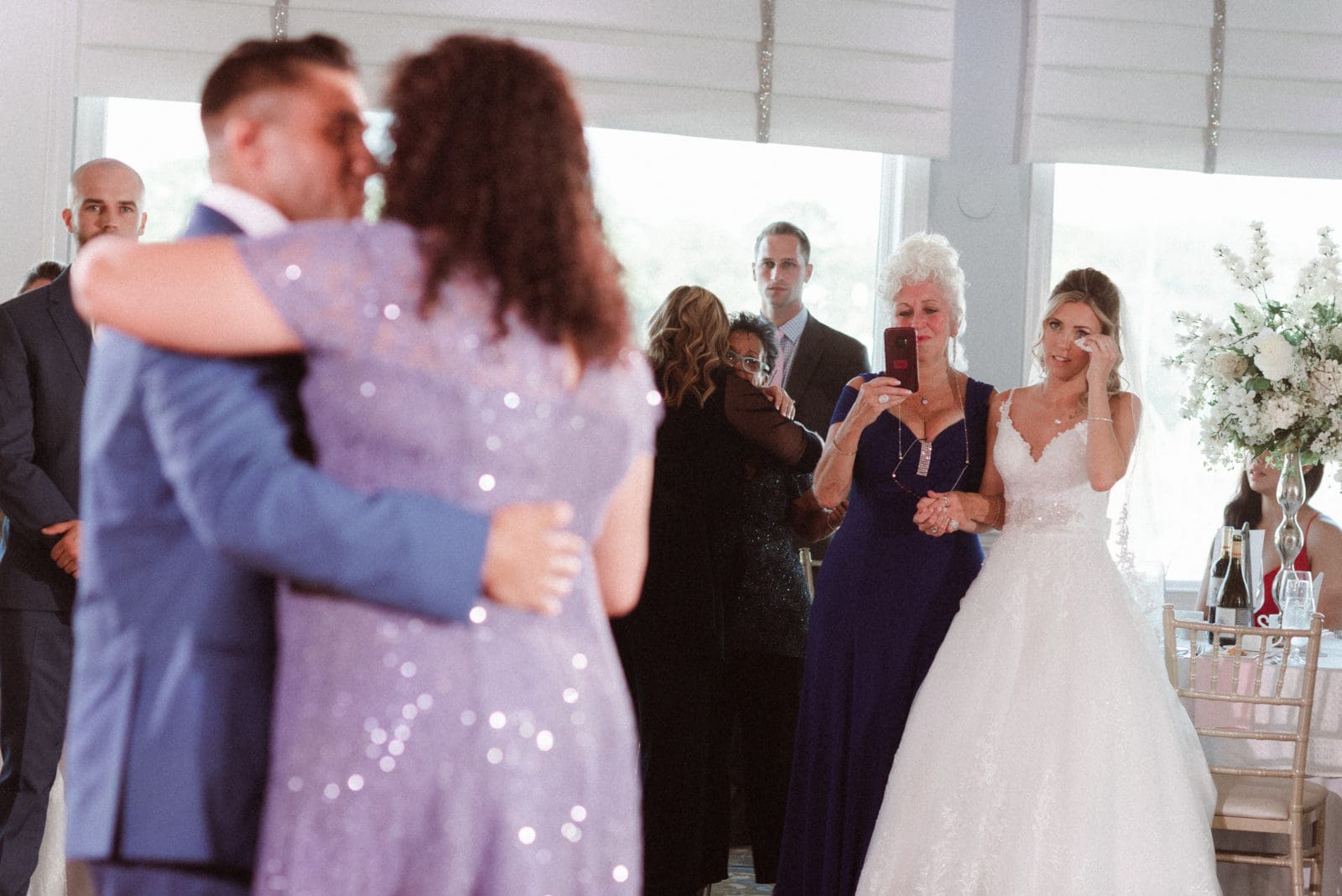 crystal-point-yacht-club-wedding-reception-photos-by-suessmoments