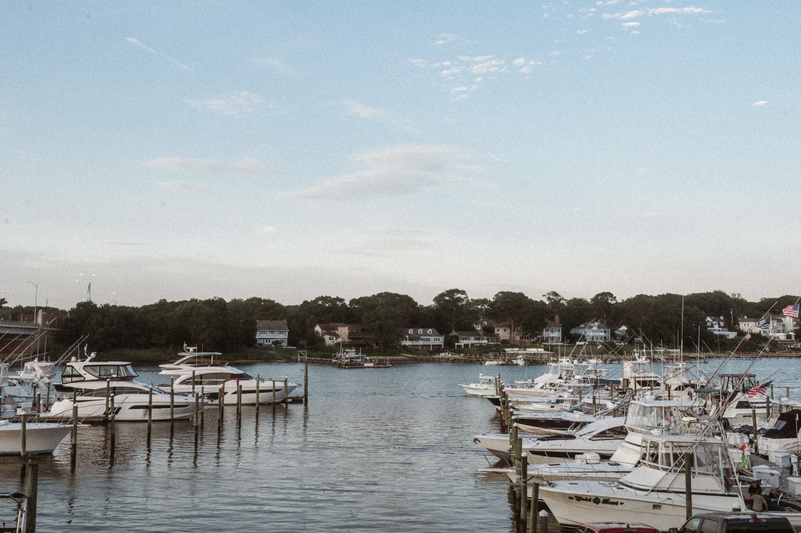 crystal-point-yacht-club-wedding-reception-photos-by-suessmoments