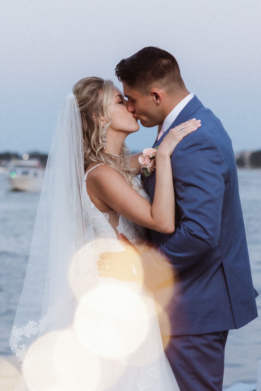 wedding-photos-a-crystal-point-yacht-club-new-jersey-sunset-portraits-suessmoments