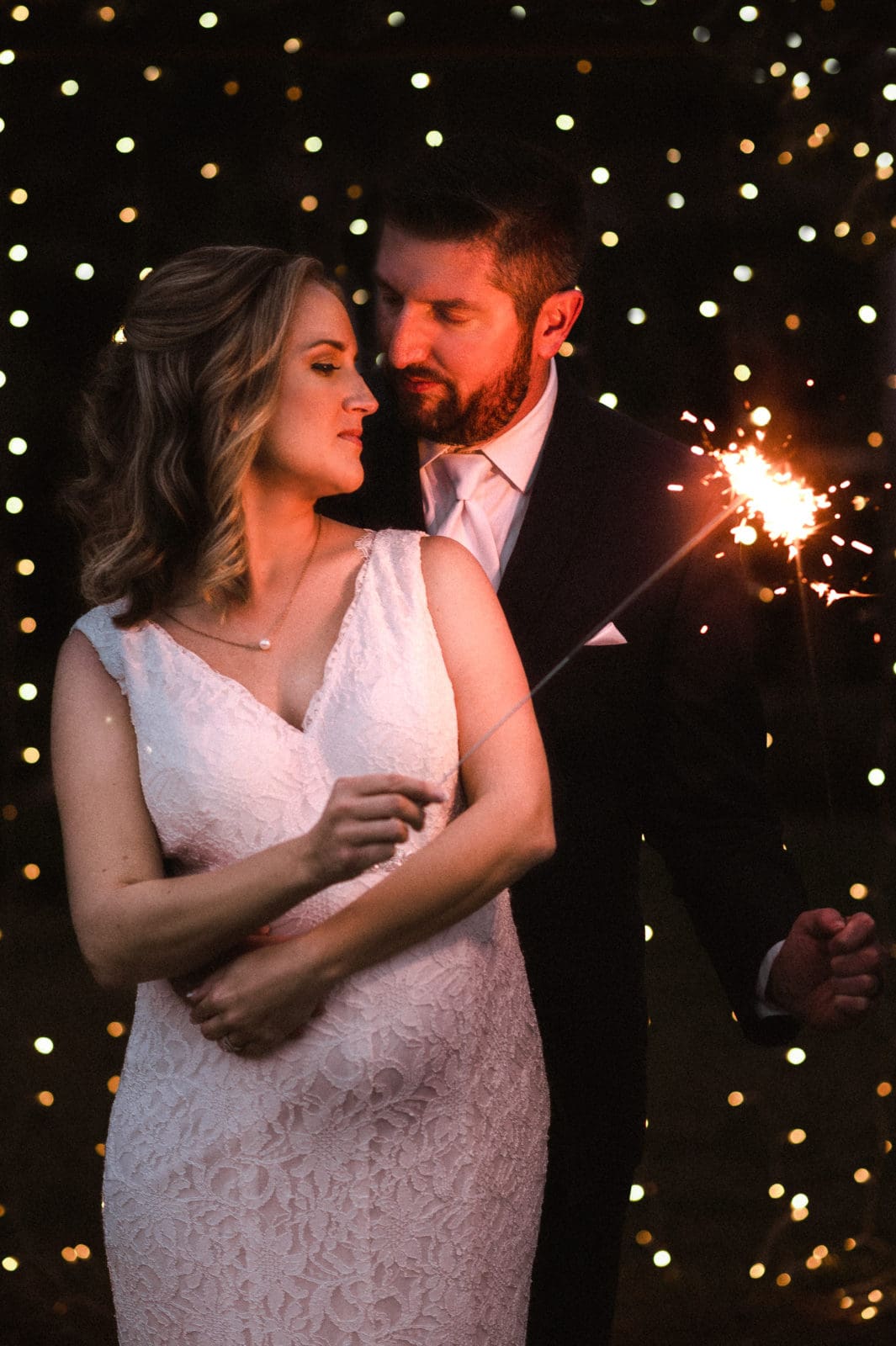 nighttime-magical-fairylight-fine-art-wedding-photos-by-suess-moments
