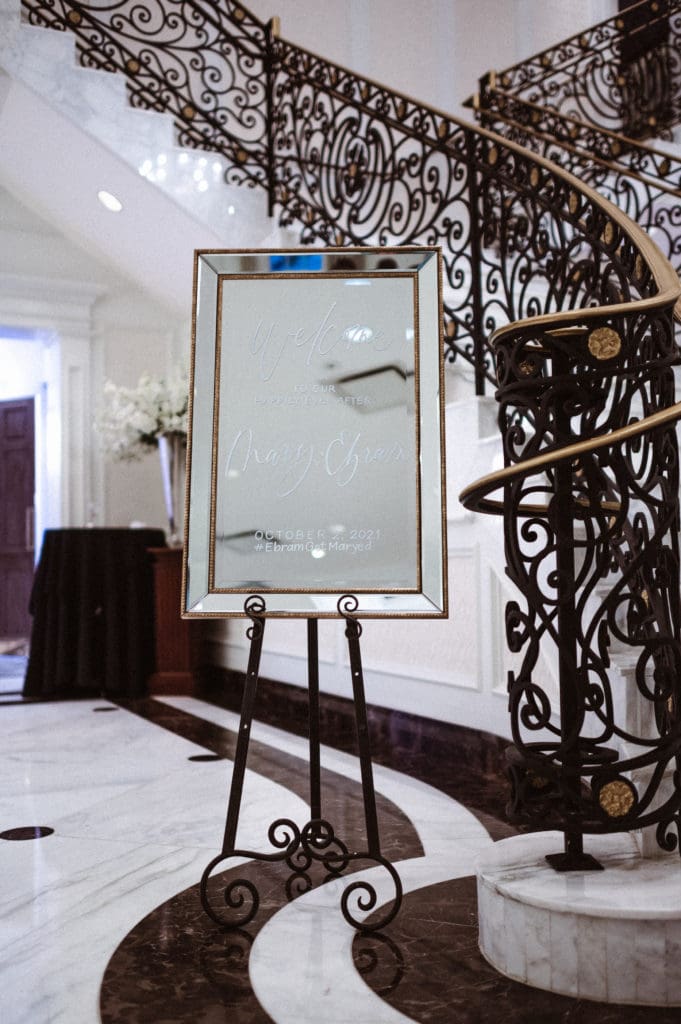the-meadow-wood-manor-new-jersey-wedding-photos-reception-by-suess-moments-nj-photographer