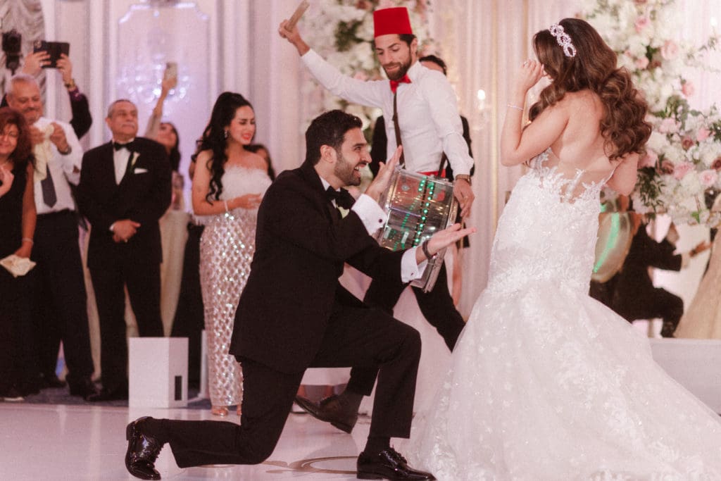 the-meadow-wood-manor-new-jersey-wedding-photos-reception-by-suess-moments-nj-photographer