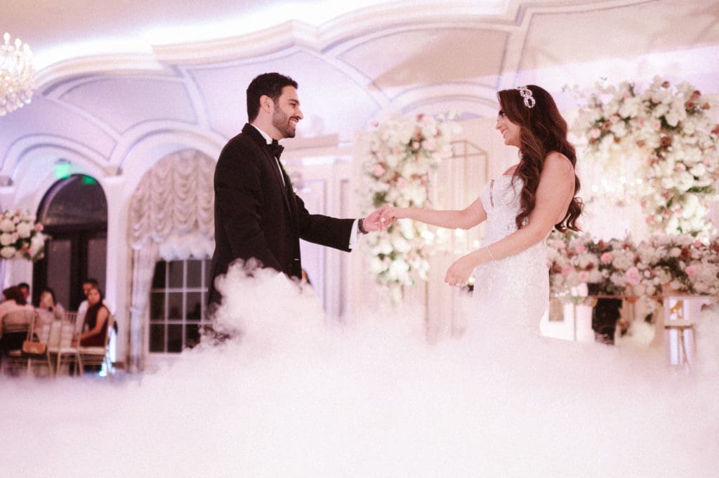the-meadow-wood-manor-new-jersey-wedding-photos-reception-by-suess-moments-nj-photographer