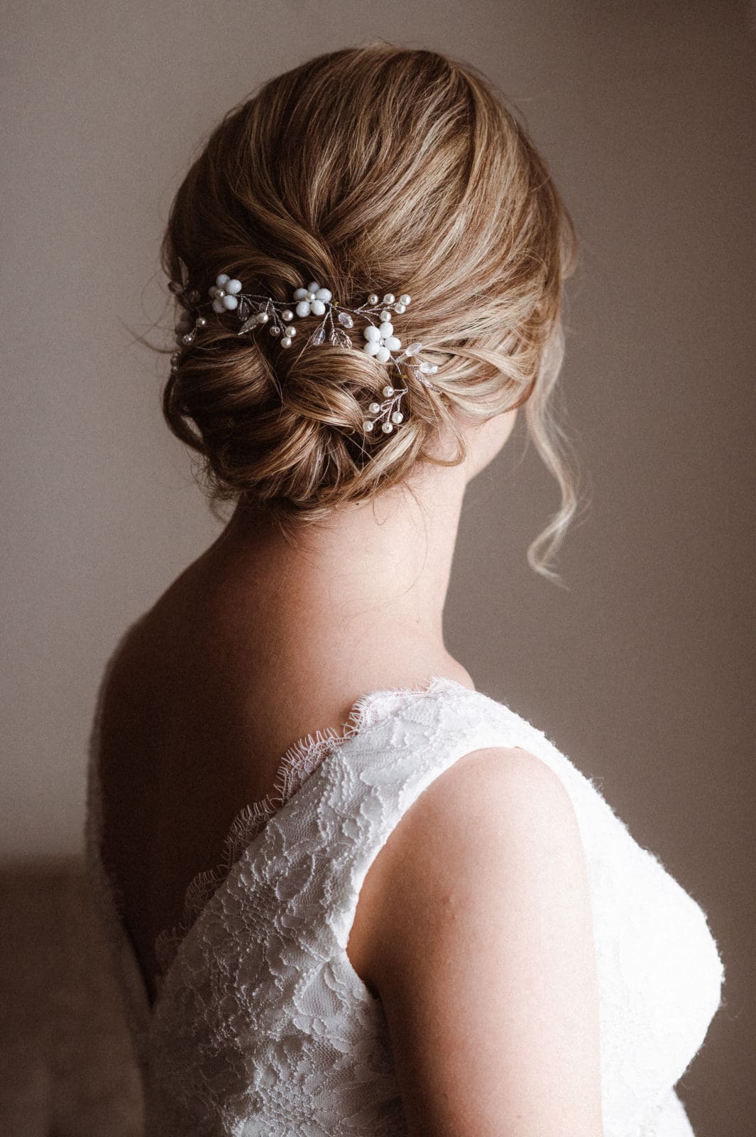 hair-up-do-bride-wedding-day