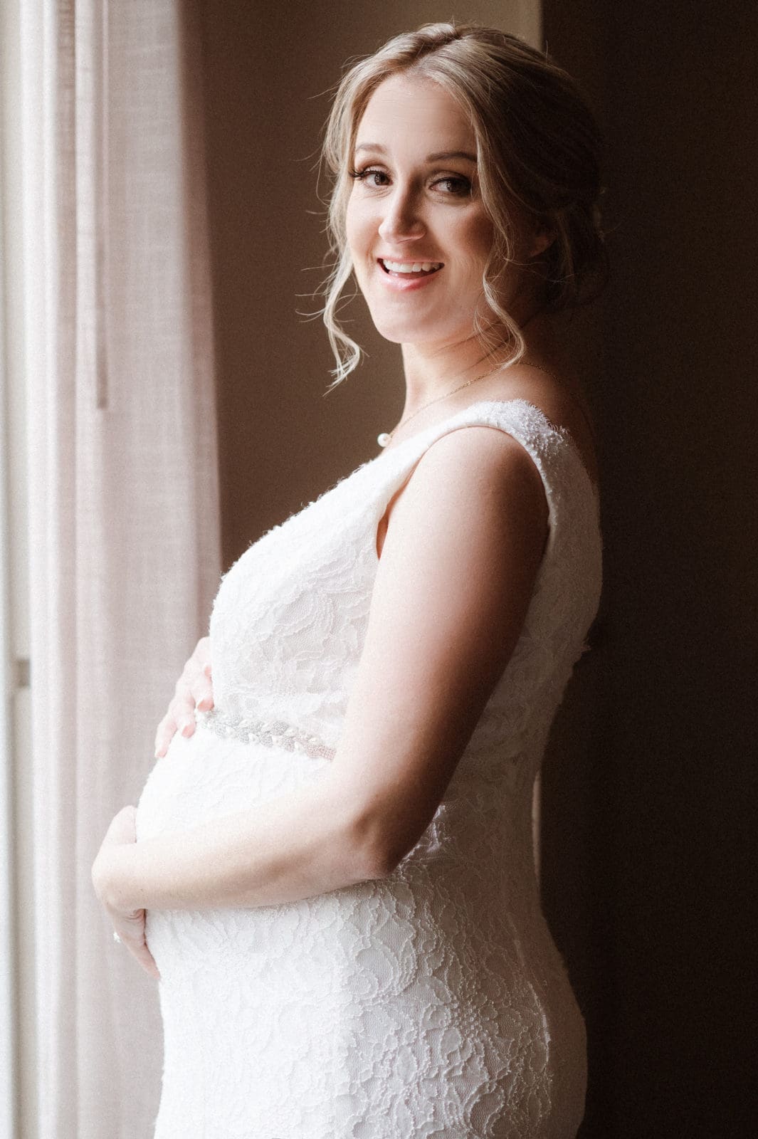 maternity-bridal-portrait-by-suess-moments