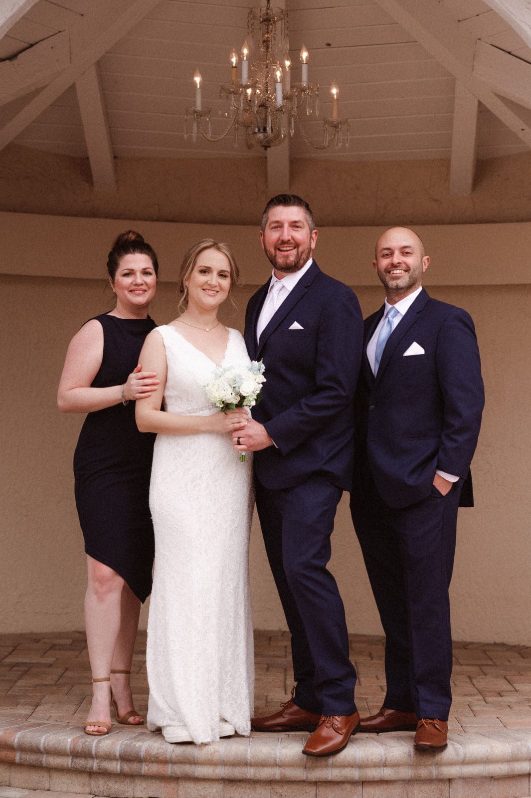spartan-manor-wedding-photos-with-beautiful-pregnant-bride-by-suess-moments