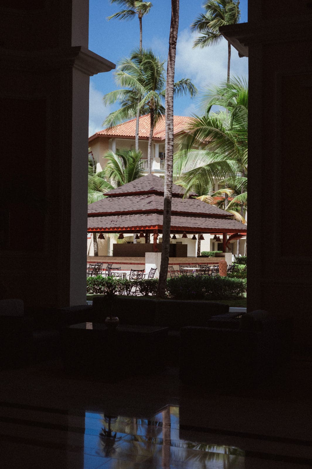 majestic-elegance-punta-cana-dominican-republic-by-suess-moments-wedding-photographer