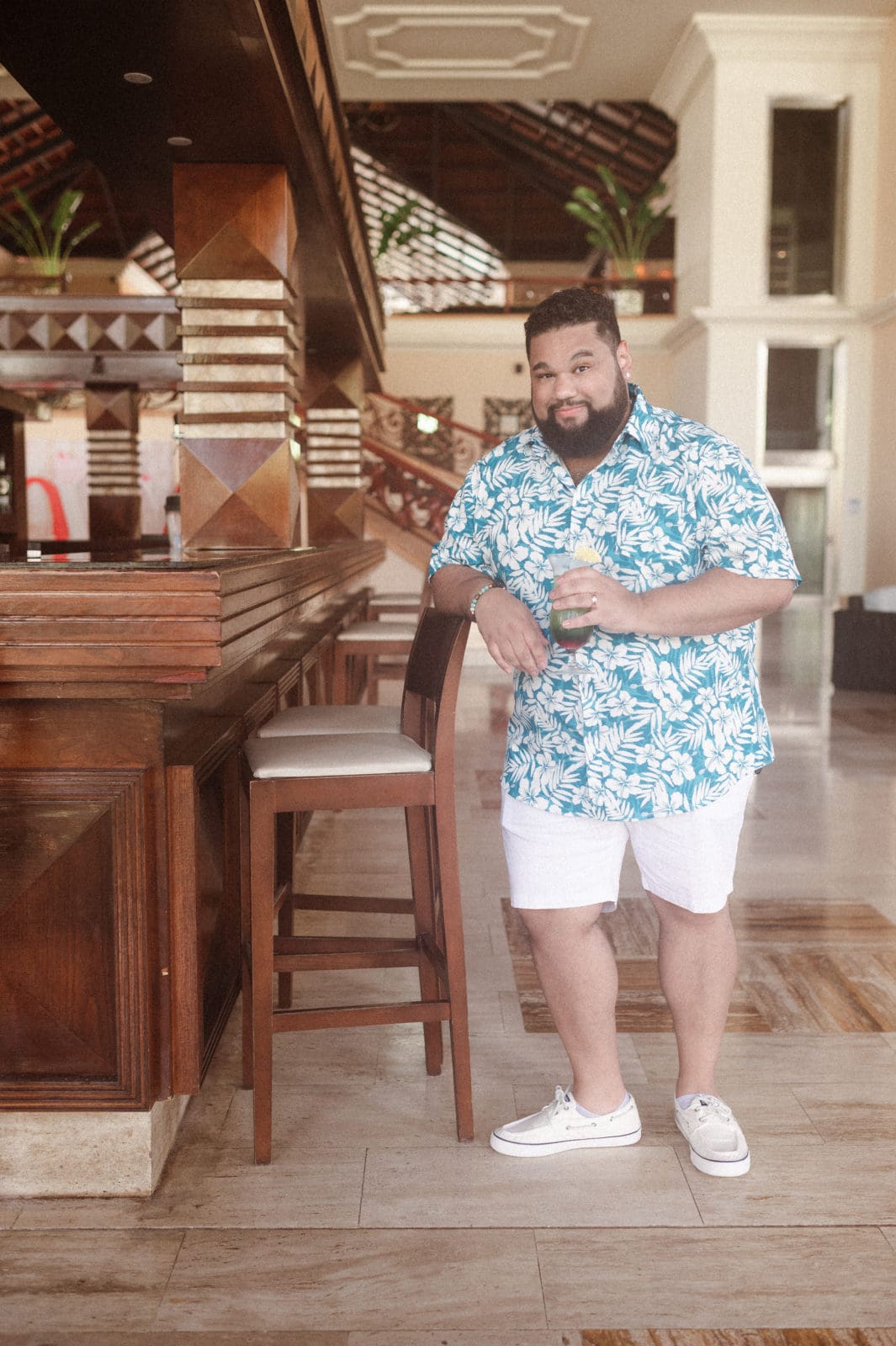 groom-portrait-at-the-punta-cana-dominican-republic-wedding-photos-by-suess-moments