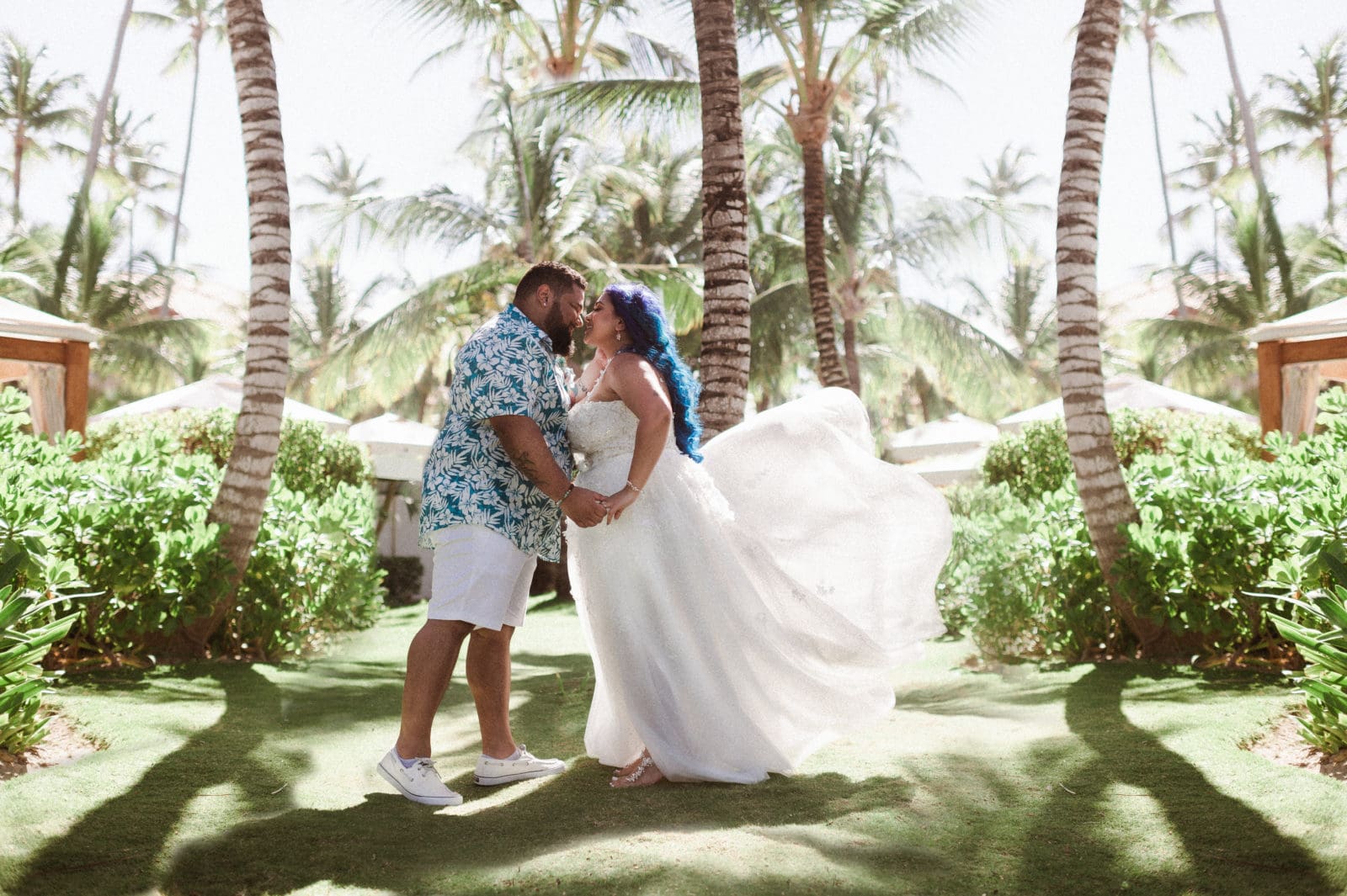 creative-wedding-photo-of-bride-and-groom-at-majestic-elegance-punta-cana
